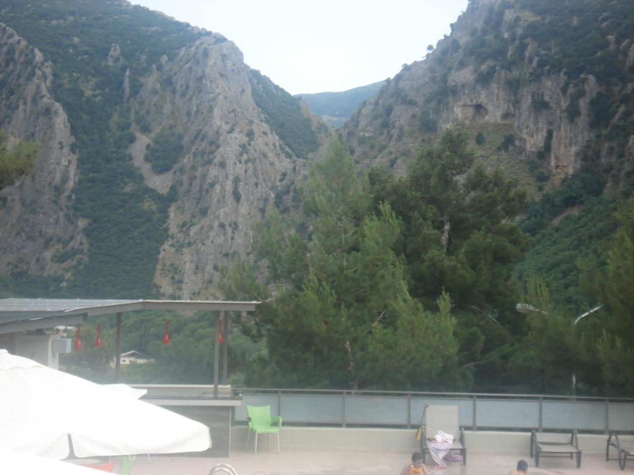 Apolis Hotel Mouzaki Buitenkant foto